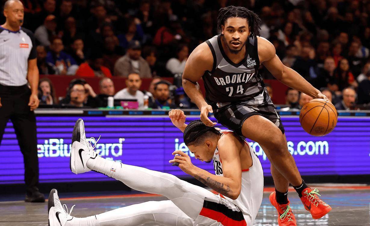 篮网队核心受伤，球队战绩逐渐下滑(篮网队核心受伤,球队战绩逐渐下滑怎么办)